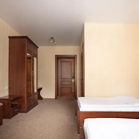 Hotel Private In 3 поверх *