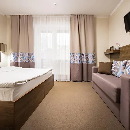 Private In 3 поверх *