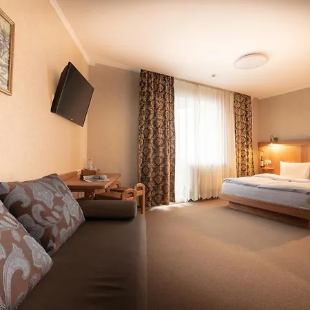 Private In 3 поверх Otel
