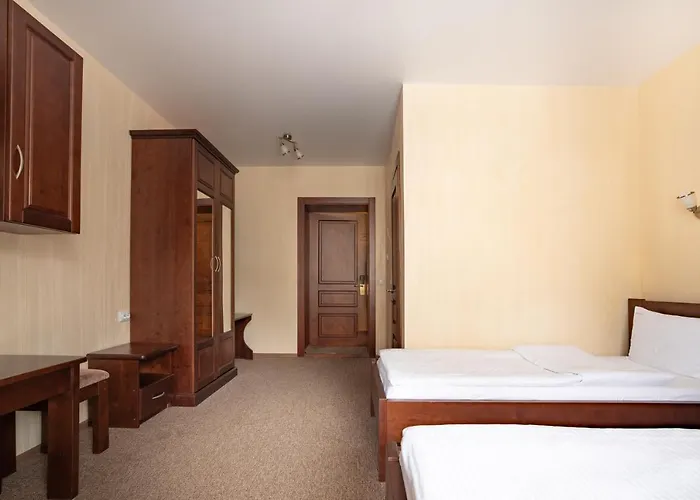 Hotel Private In 3 поверх *