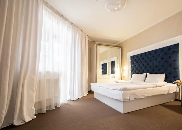 Hotel Private In 3 поверх